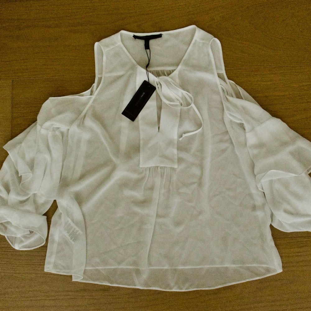 BCBGMaxAzria White Tie Front Blouse with 3/4 Sleeves